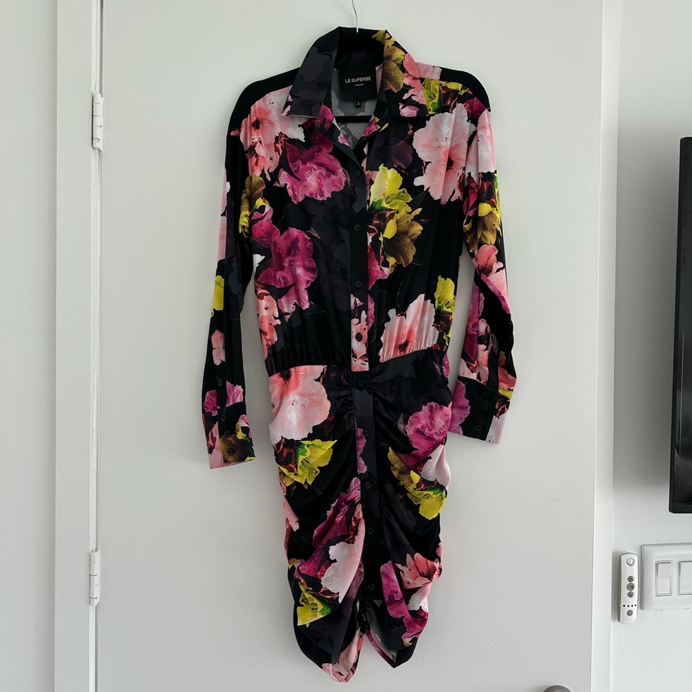 Le superbe Dress